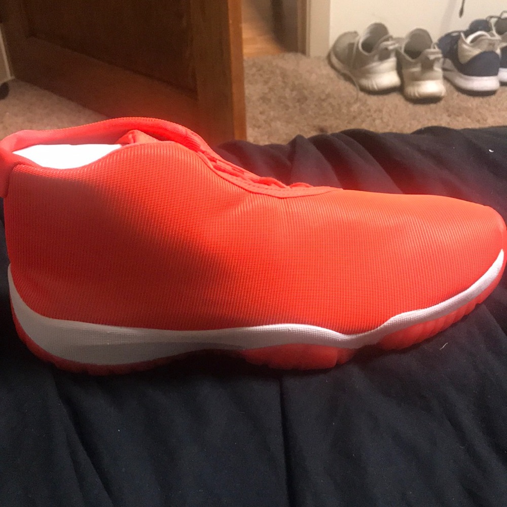 Jordan Futures - Picture 4 of 5